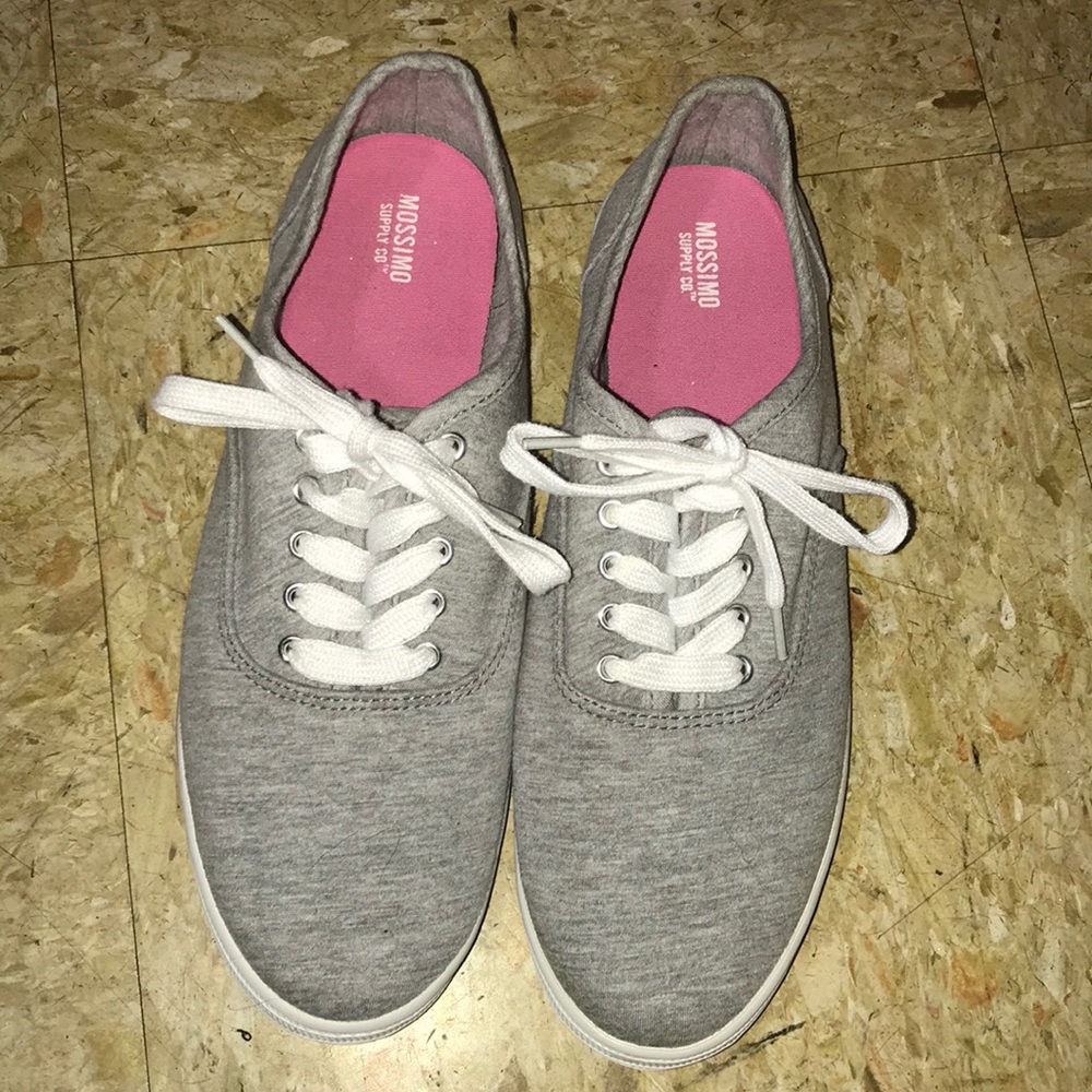 Mossimo shoes